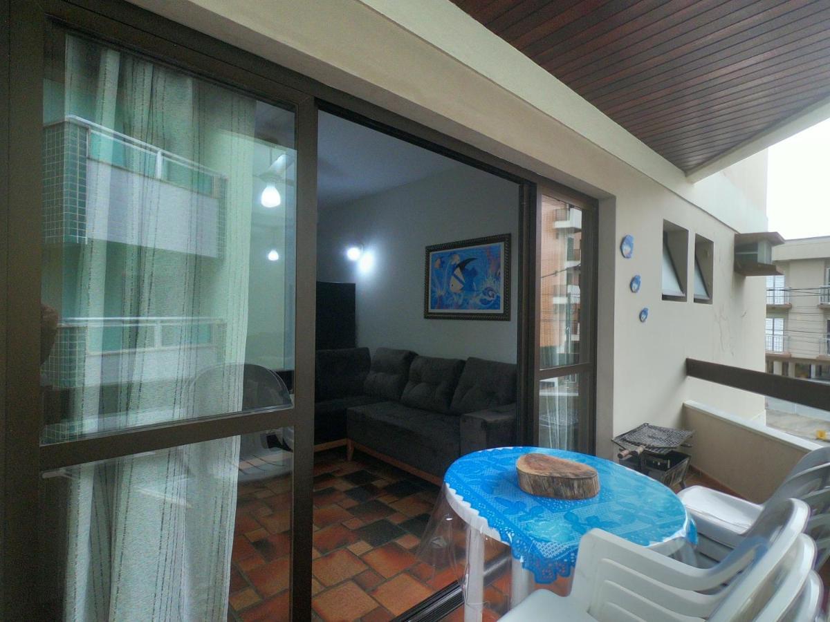 شقة Excelente Localizacao, 400 Metros Da Praia Ar Condicionado E Wi-Fi أوباتوبا المظهر الخارجي الصورة